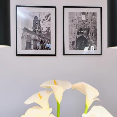 South Cliff 아파트 *